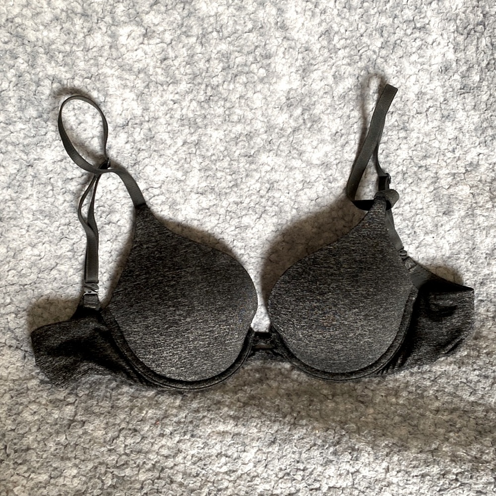 Victoria’s Secret tshirt bra